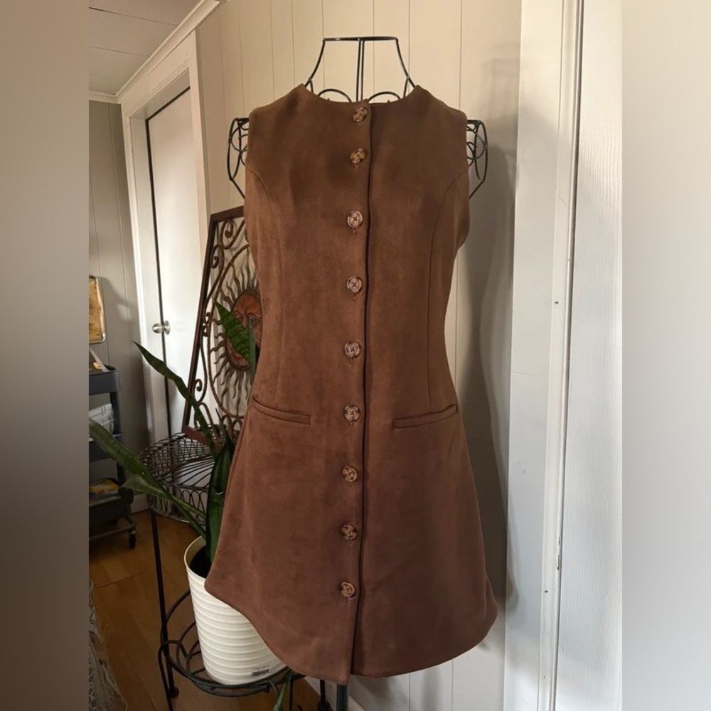 Lulu's Brown Button-Front Vest